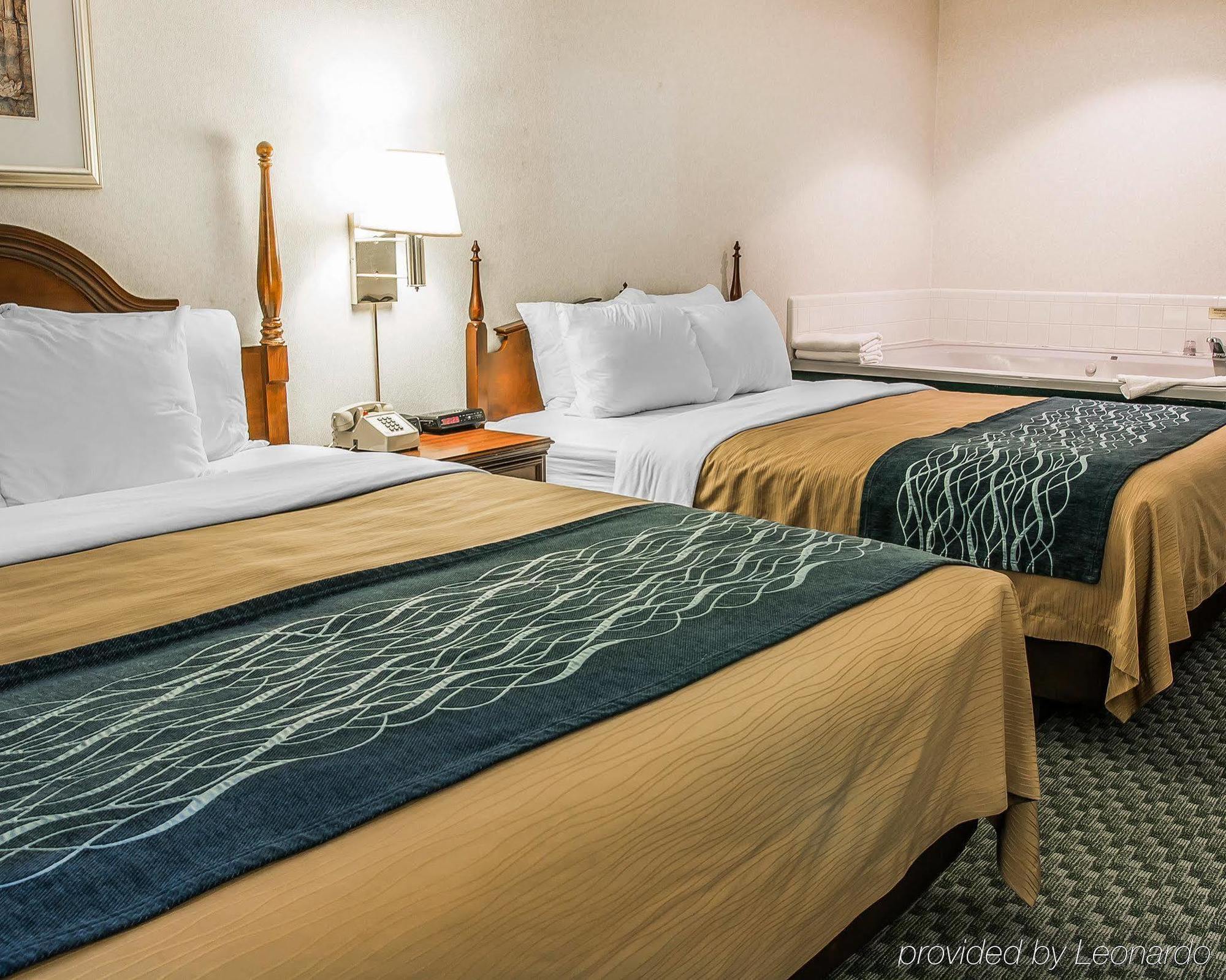 Dunes Express Inn And Suites Hart Ngoại thất bức ảnh
